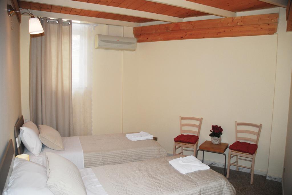 Brezzolina Apartment With Parking Bitonto Exterior photo