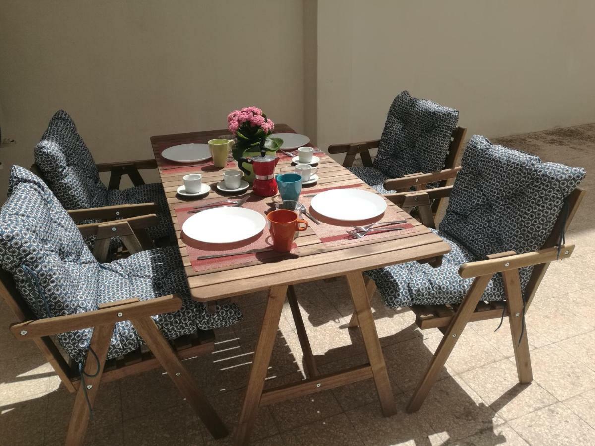 Brezzolina Apartment With Parking Bitonto Exterior photo